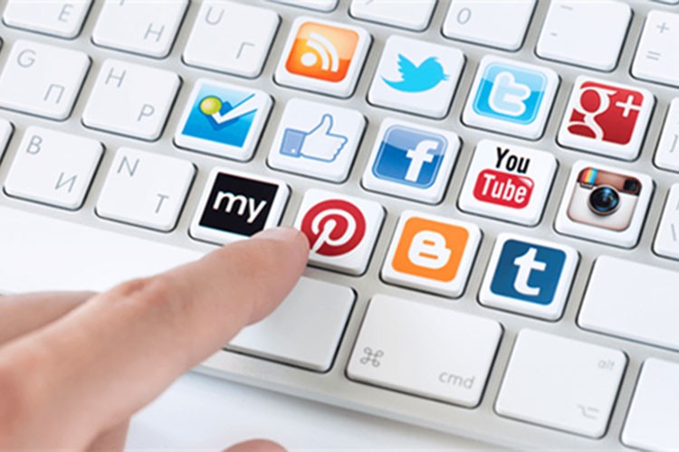 Türkiye'de aktif 303 milyon sosyal medya hesabı bulunuyor