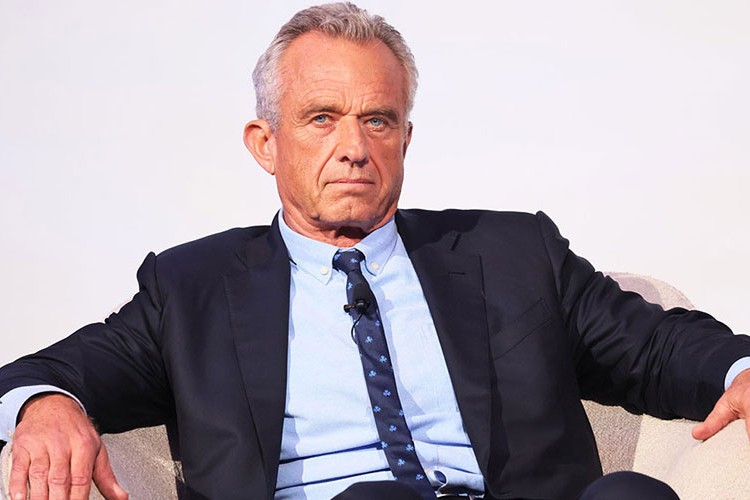 Kennedy'den Trump için ağır sözler