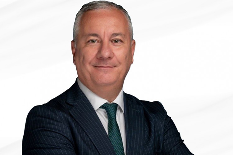 Yatırım dünyasının 'teknik direktörü' Selçuk Gönençler infox'a transfer oldu