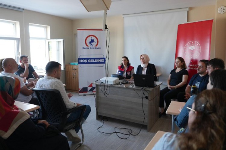 Düzce'de seracılık kursu başladı