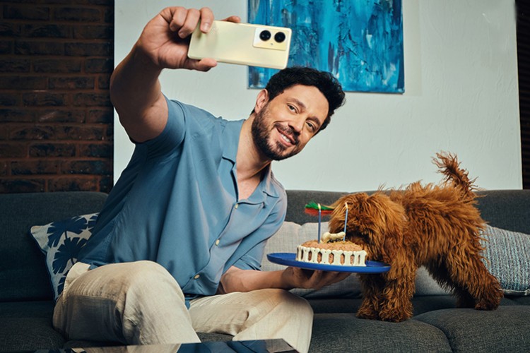 vivo X Murat Boz iş birliğinin ilk reklam filmi yayında