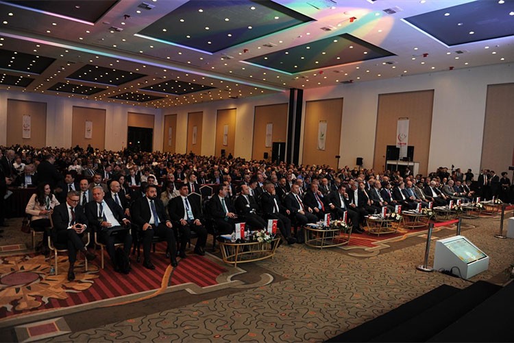 Tohumculuk sektörü temsilcileri Antalya'da buluştu