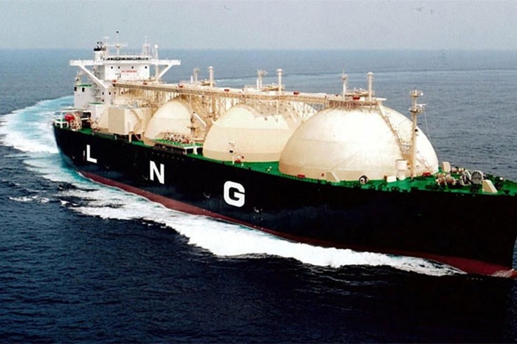 Küresel LNG talebindeki yükseliş gemi siparişlerini artırdı