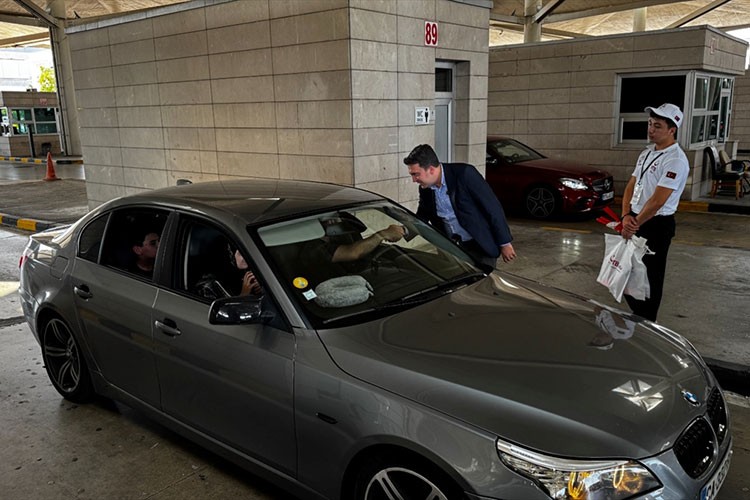 Gurbetçilerin anavatana yolculuğu sürüyor