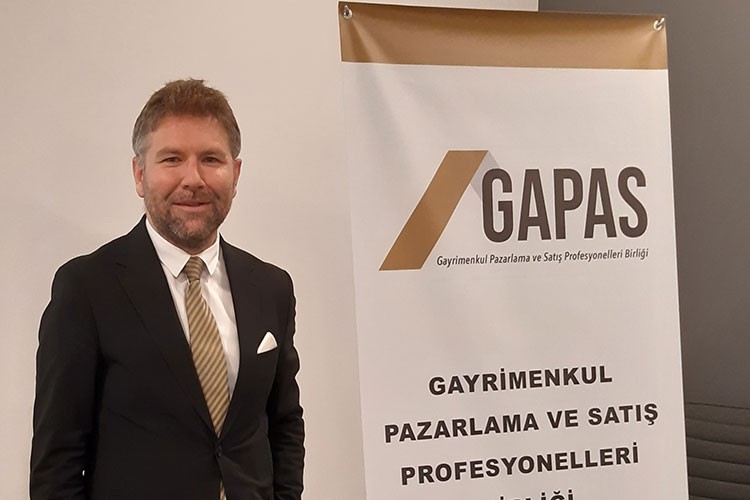 Çıkış yolu e-vatandaşlık