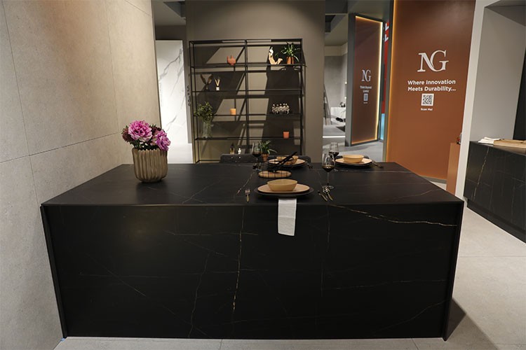 NG Stone markası ile fuarda büyük ilgi gördü