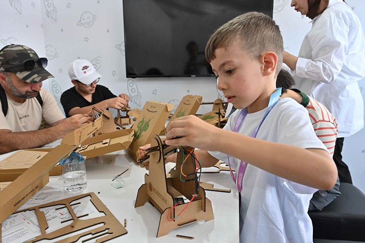 Roketsan, TEKNOFEST'te milyonlarla buluşuyor