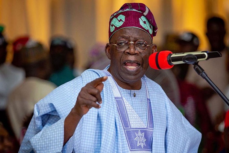 Nijerya Devlet Başkanı halkın "sabırlı olmasını" istedi