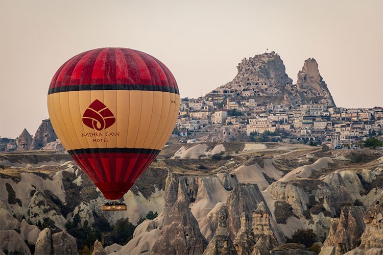 Kapadokya'da üretilen balonlar 11 ülkenin semalarında