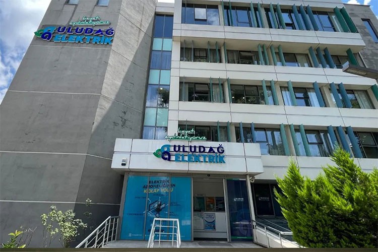 Uludağ Elektrik dijitalleşme çalışmalarıyla doğaya katkı sağlıyor