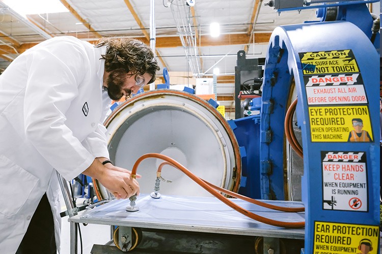 Kordsa'dan 1 yılda 3 kıtaya 3üncü teknik merkez