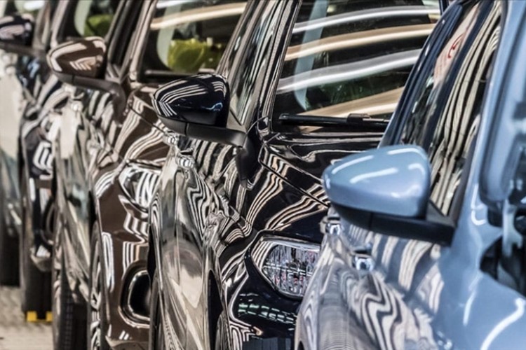 Türkiye'nin 6 aylık otomotiv ihracatının yarısından fazlası 5 Avrupa ülkesine yapıldı