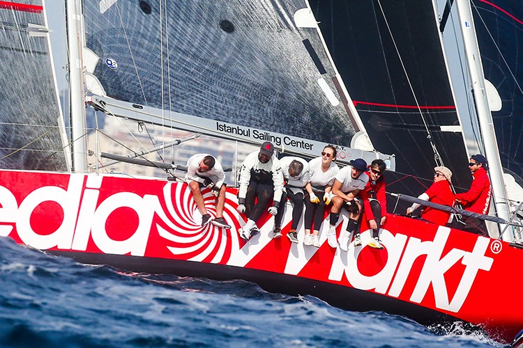 MediaMarkt Türkiye yelken takımı 2024 yılında 257 deniz mili mesafe kat etti