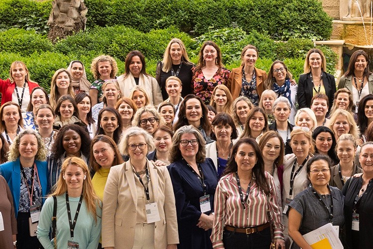 EY Girişimci Kadın Liderler Konferansı EY Türkiye ev sahipliğinde İstanbul'da gerçekleşti