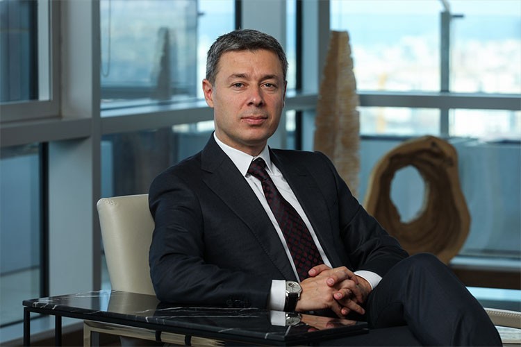 2024'ü çift haneli büyümeyle kapatmayı öngörüyor