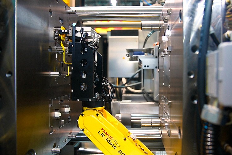 Plastik Enjeksiyon Çözümlerini Sergiledi