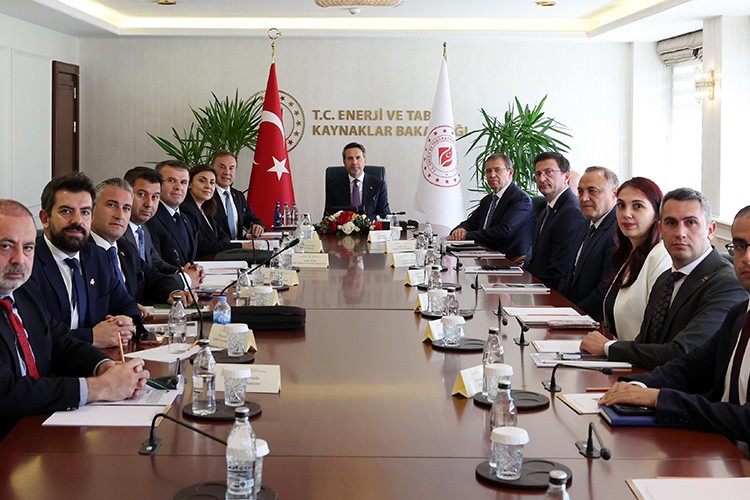 Maden sektöründen '14 soruna 14 çözüm' önerisi