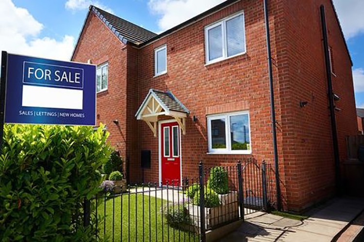 İngiltere'de inşaat sektörü haziran ayında daraldı