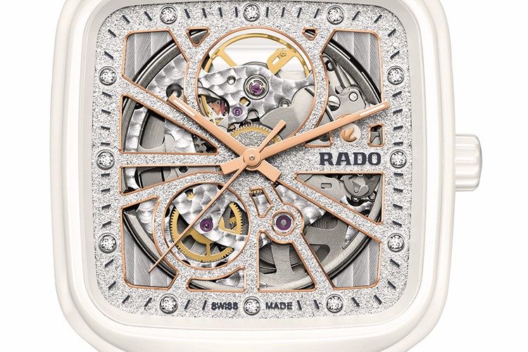 Zarafetin kalbine dokunan tasarım