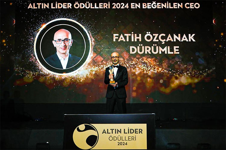 Dürümle CEO'su Fatih Özçanak'a 'Altın Lider' Ödülü