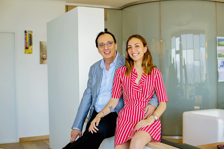 Yorglass yıl bitmeden ikinci ödülü kazandı