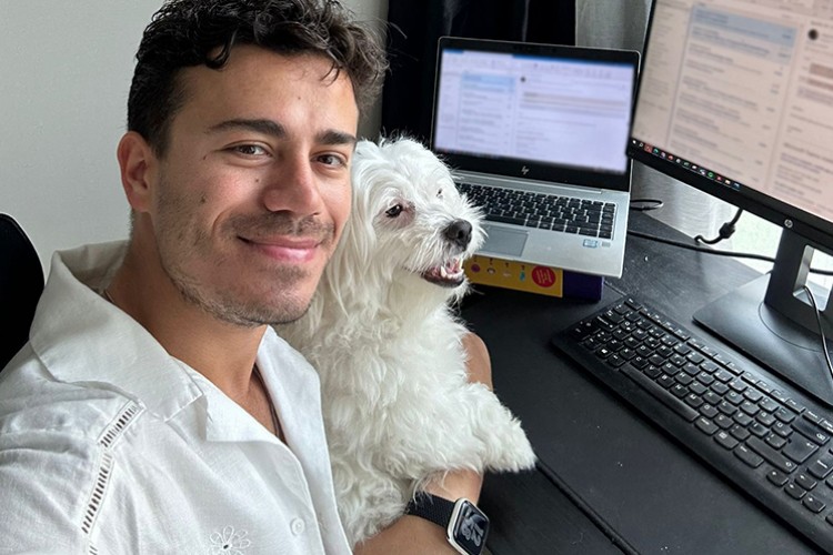 Çalışan Dostu Uygulamalarını Genişletiyor