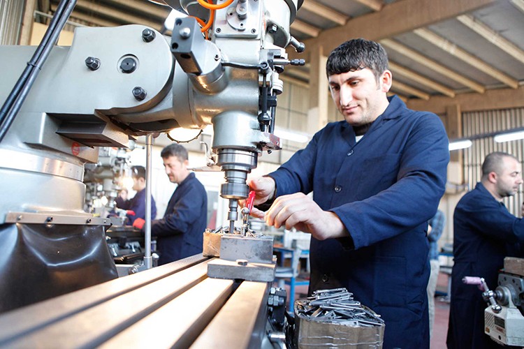 İmalatta en yüksek seviye