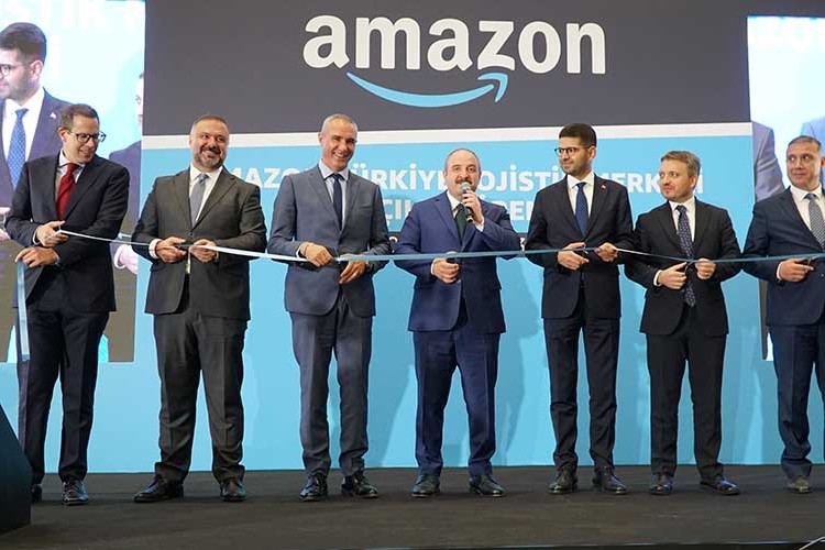 Türkiye'deki ilk lojistik merkezi açıldı