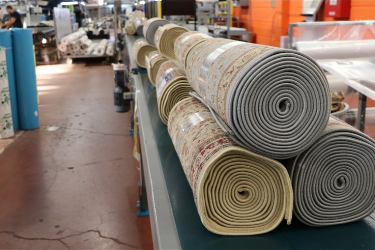 Türkiye'den 10 ayda 2,2 milyar liralık halı ihracatı yapıldı