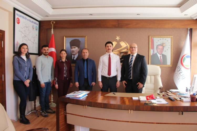 Bonna Seramik Atölyesi'nde kırılmış tabaklar yeniden hayat buluyor