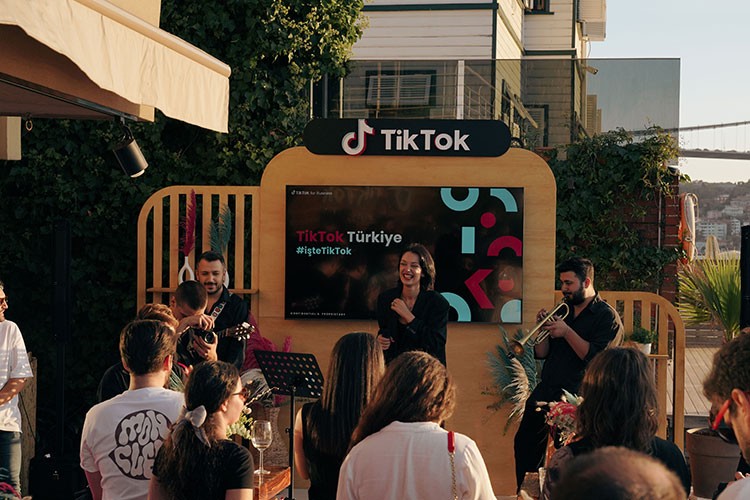 Kullanıcıların yüzde 63'ü TikTok'u yeni ürünler keşfetmek için kulanıyor