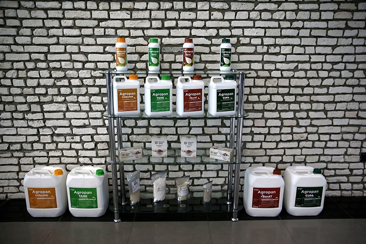 Kayseri Şeker pancar atıklarından sıvı gübre üretti