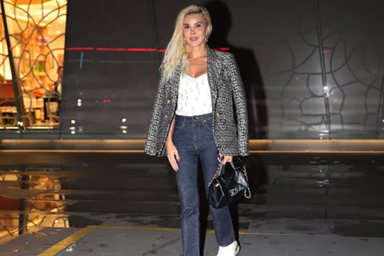 Elif İnci Aras göz kamaştırdı