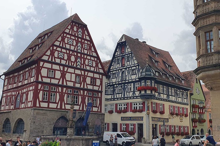 Almanya'nın masallar diyarı, romantik yol