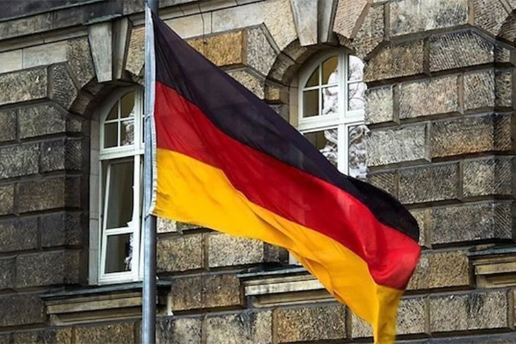 Alman iş dünyasının ekonomiye güveni kasımda azaldı