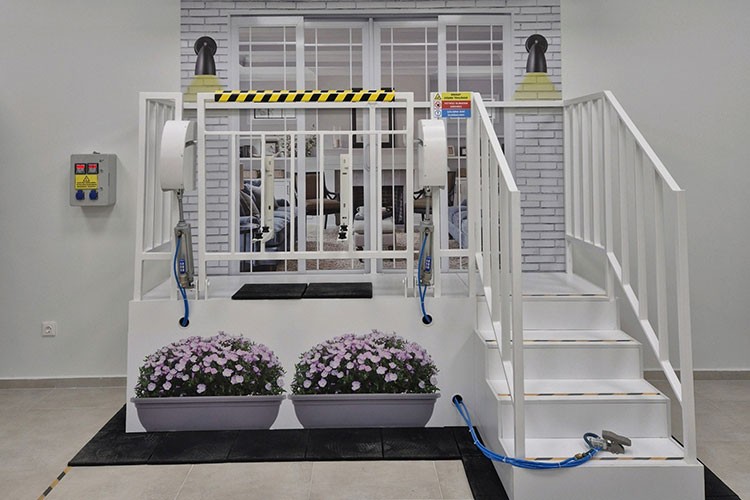 Samsung'dan yeni nesil, yapay zekâ destekli Teknisyen Akademisi