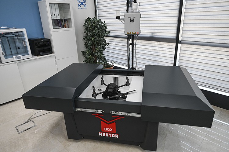 Türk mühendisler "dron barınağı" geliştirdi