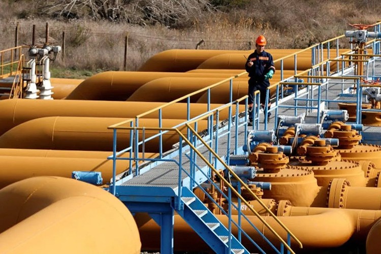 Türkiye'nin petrol ithalatı martta yüzde 7,79 arttı