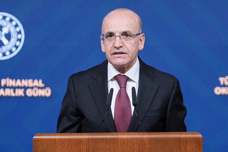 "Amacımız analiz yapabilen bireylerin ve toplumun oluşması"
