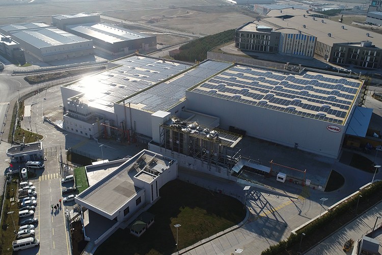 Henkel, Kocaeli'deki GEBKİM Fabrikası'nda karbon nötr üretime geçti