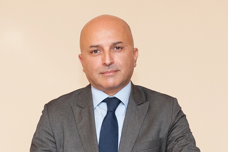 5G teknolojisiyle buluşan robot