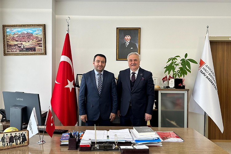 Gayrimenkul sektörü üniversitelere giriyor