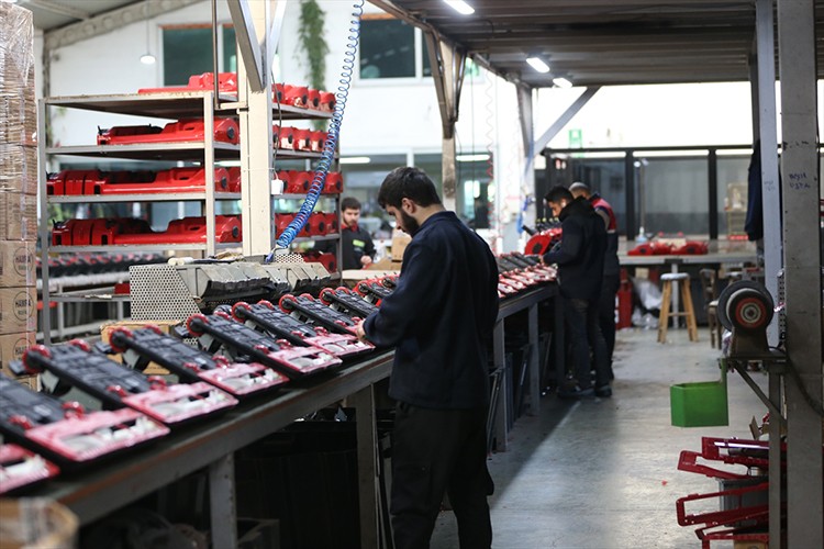 Ürettiği elektrikli süpürgeleri yaklaşık 50 ülkeye satıyor