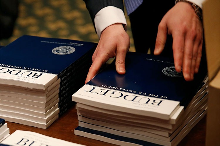 ABD'nin bütçe açığının 1,87 trilyon dolara inmesi bekleniyor