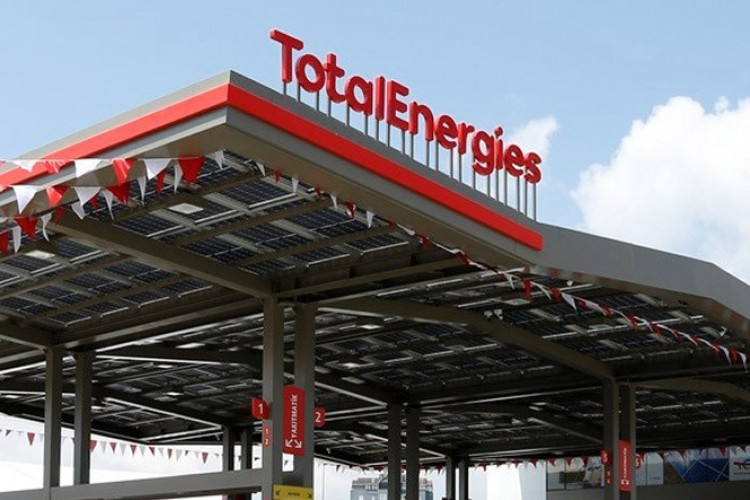 TotalEnergies Quartz Auto Service uzman servis ağını Özçete Otomotiv iş birliği ile güçlendiriyor