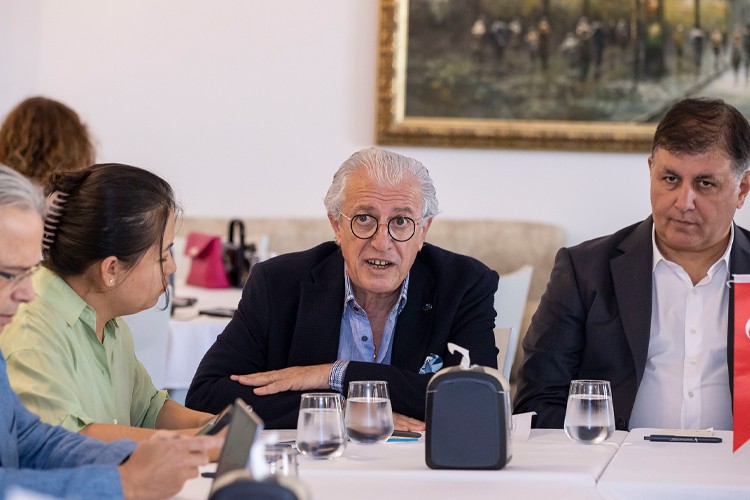 Çin'den İzmir'e yatırım ve işbirliği ziyareti