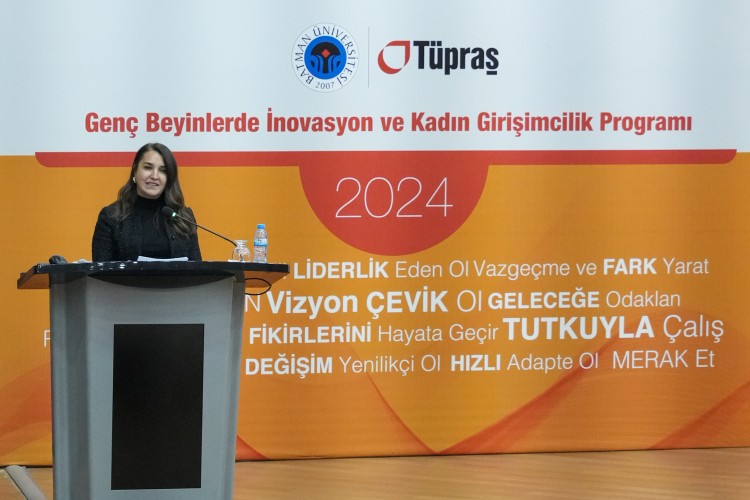 Tüpraş'ın Batman Üniversitesi iş birliğiyle yürüttüğü 'Genç Beyinlerde İnovasyon ve Kadın Girişimcilik Programı' ilk mezunlarını verdi