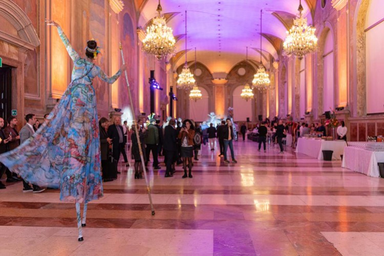 İtalya'da Bien rüzgarı esti