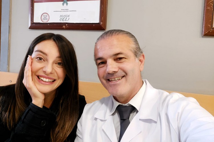 Sempatikliği takdir topluyor